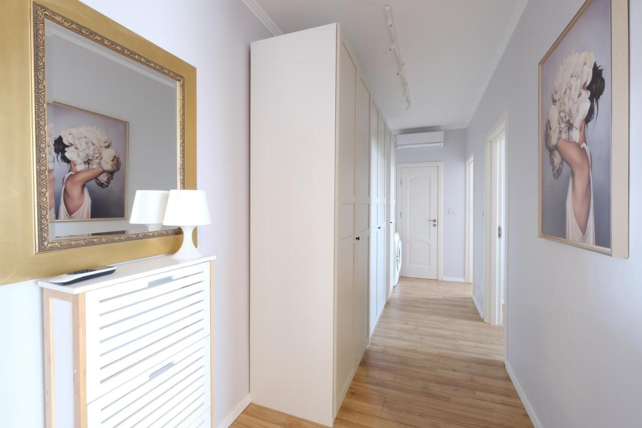 Апартаменти Urbanna Premium - Private Parking Included Арад Екстер'єр фото